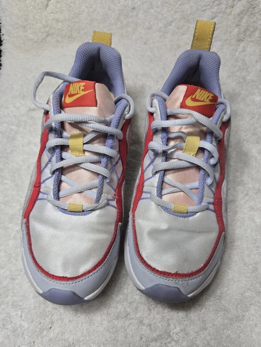 NIKE RYZ 365 Low Running Shoes - Womens Size 7 CW5590-100 - Picture 3 of 13